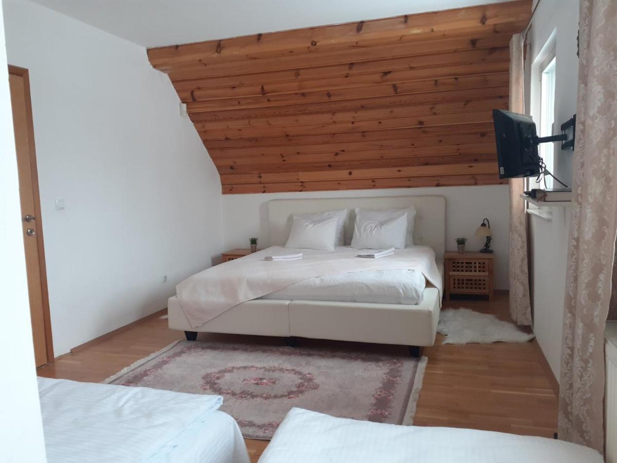Holiday Home Vila Белашница Экстерьер фото