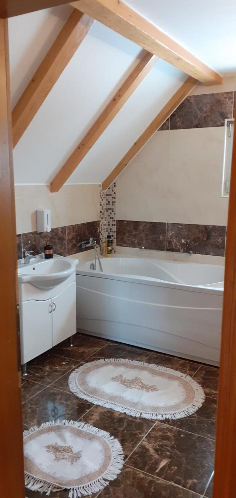 Holiday Home Vila Белашница Экстерьер фото